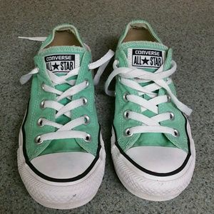 Converse lowest price going to yard sale 5/25